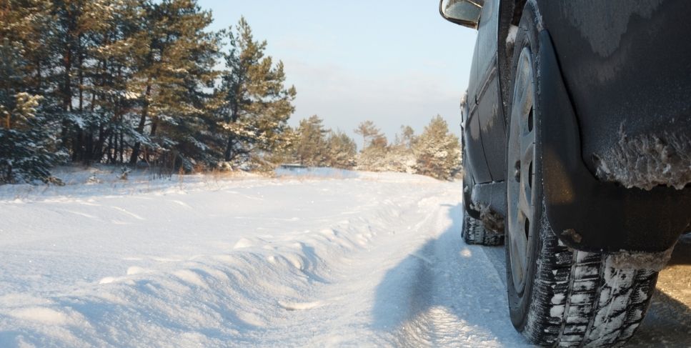 Winter car safety tips