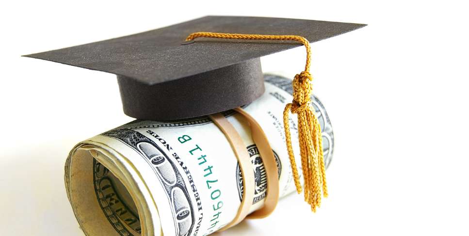 Better Banks announces scholarship opportunity for high school seniors